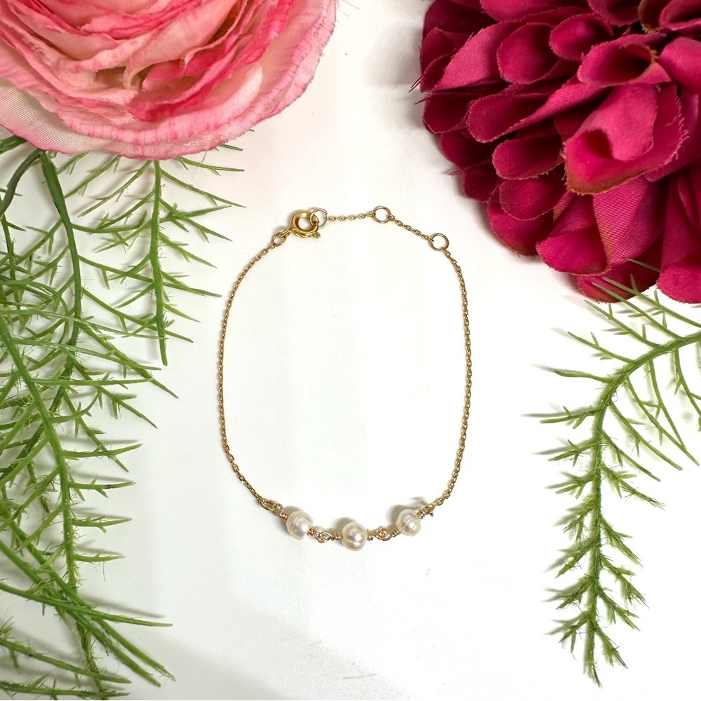 NEW⚜️Freshwater Pearl Dainty Gold Filled Chain Bracelet - Picture 3 of 7